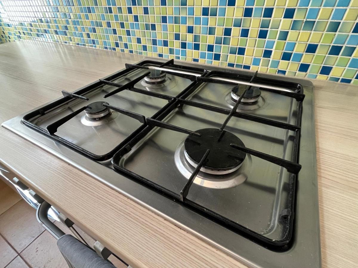 Stylish Apt Near Urania 1Br Apartment Wina Bagian luar foto